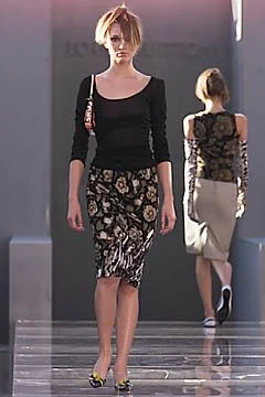 Look 16
